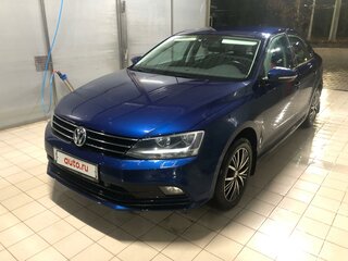 2016 Volkswagen Jetta VI Рестайлинг, синий, 1670000 рублей, вид 2