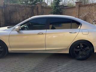 2013 Honda Accord IX, бежевый, 1900000 рублей, вид 4