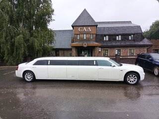 2006 Chrysler 300C I, белый, 1500000 рублей, вид 3