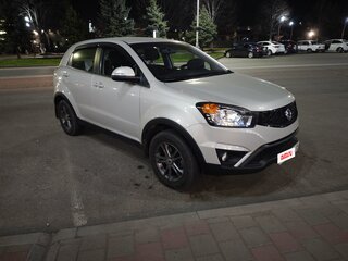 2013 SsangYong Actyon II Рестайлинг, серебристый, 1550000 рублей, вид 2