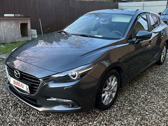 2017 Mazda 3 III (BM) Рестайлинг, серый, 1899999 рублей