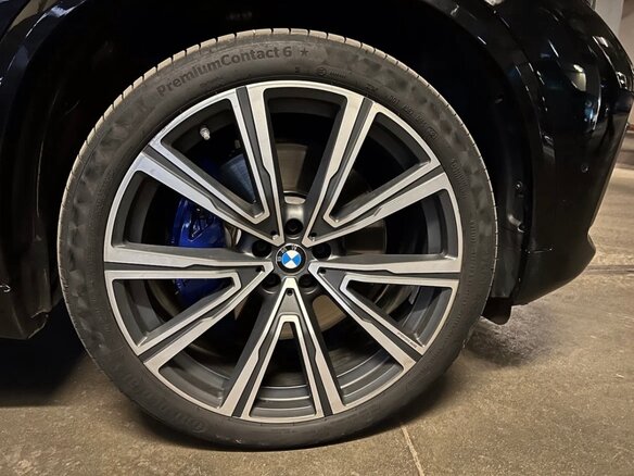 2019 BMW X5 M50d IV (G05/G18), чёрный, 8550000 рублей - вид 15