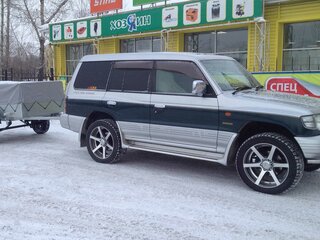 1997 Mitsubishi Pajero II Рестайлинг, серебристый, 1750000 рублей, вид 5