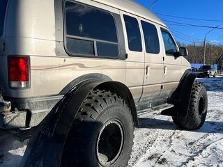 2001 Ford Econoline IV, коричневый, 4000000 рублей, вид 4