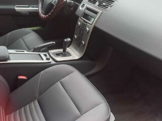 2010 Volvo S40 II Рестайлинг, красный, 1300000 рублей, вид 5
