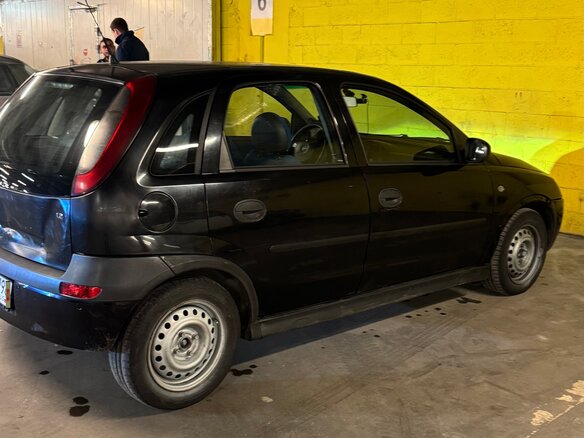 2002 Opel Corsa C, чёрный, 260000 рублей - вид 3