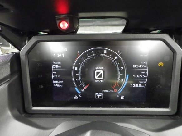 2023 Yamaha TMAX, чёрный, 1200000 рублей - вид 6