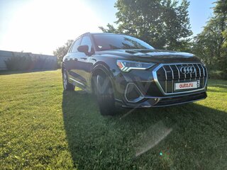 2020 Audi Q3 45 TFSI II (F3), чёрный, 2745628 рублей, вид 2