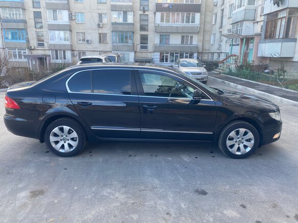 2013 Skoda Superb DSG II, чёрный, 1650000 рублей - вид 3