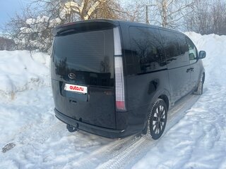 2023 Hyundai Staria I, чёрный, 6500000 рублей, вид 3