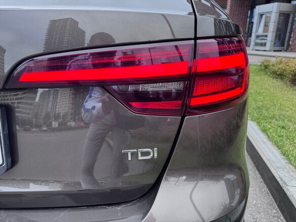 2018 Audi A4 V (B9), коричневый, 1949000 рублей - вид 28