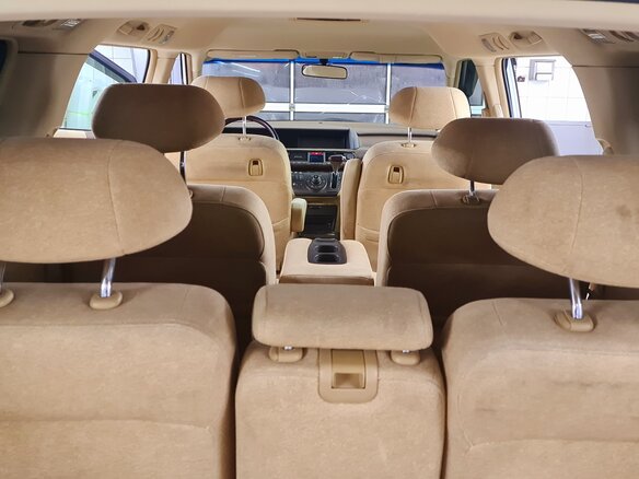 2005 Honda Elysion I, белый, 1100000 рублей - вид 13