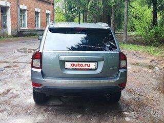 2011 Jeep Compass I Рестайлинг, серый, 1100000 рублей, вид 3