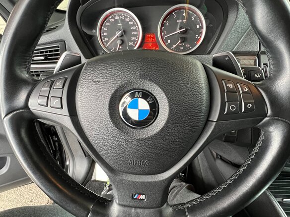 2014 BMW X6 35i I (E71) Рестайлинг, чёрный, 2650000 рублей - вид 9
