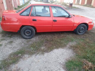 2012 Daewoo Nexia I Рестайлинг, красный, 550000 рублей, вид 4