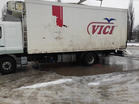 2000 Mercedes-Benz Atego, белый, 2700000 рублей, вид 4