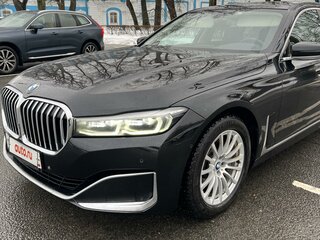 2020 BMW 7 серии Long 730Ld xDrive VI (G11/G12) Рестайлинг, чёрный, 6950000 рублей, вид 1