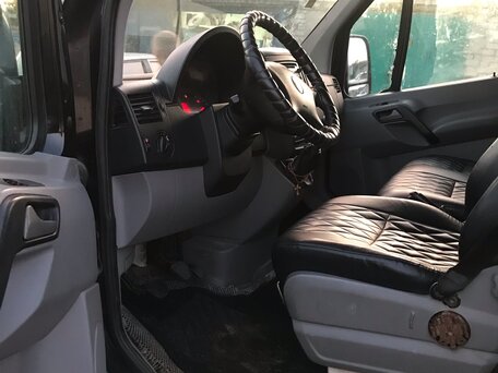 2008 Volkswagen Crafter, чёрный, 1600000 рублей, вид 2