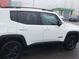 2022 Jeep Renegade I Рестайлинг, белый, 1800000 рублей, вид 4