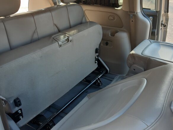 2010 Kia Carnival Grand II, серебристый, 1230000 рублей - вид 21