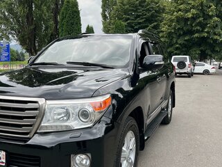 2014 Toyota Land Cruiser 200 Series Рестайлинг 1, чёрный, 3250000 рублей, вид 1