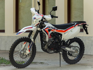 2023 BSE Z6, оранжевый, 245000 рублей, вид 1