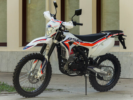 2023 BSE Z6, оранжевый, 245000 рублей, вид 1