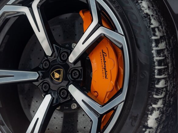 2021 Lamborghini Urus I, оранжевый - вид 16