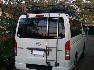 2019 Toyota HiAce H200 Рестайлинг, белый, 4300000 рублей, вид 5