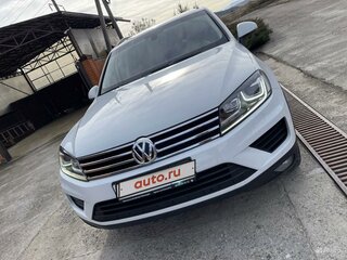 2015 Volkswagen Touareg II Рестайлинг, белый, 3200000 рублей, вид 3