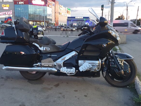 2012 Honda GL 1800 Gold Wing, чёрный, 1550000 рублей - вид 5