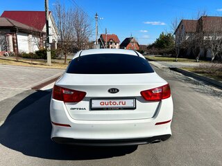 2014 Kia Optima III Рестайлинг, белый, 2100000 рублей, вид 5
