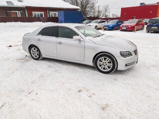 2004 Toyota Mark X I, серебристый, 900000 рублей, вид 2
