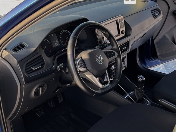 2020 Volkswagen Polo VI, синий, 1800000 рублей - вид 15