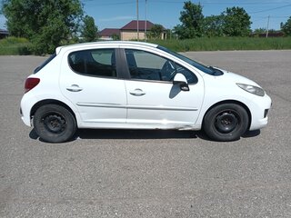 2009 Peugeot 207 I Рестайлинг, белый, 300000 рублей, вид 2
