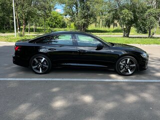 2018 Audi A6 55 TFSI V (C8), чёрный, 3900000 рублей, вид 4