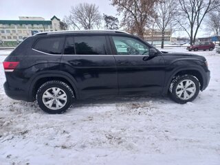 2019 Volkswagen Atlas I, чёрный, 1800000 рублей, вид 3