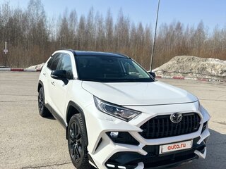 2021 Toyota RAV4 V (XA50), белый, 4150000 рублей, вид 2