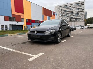2013 Volkswagen Golf VII, чёрный, 1340000 рублей, вид 2