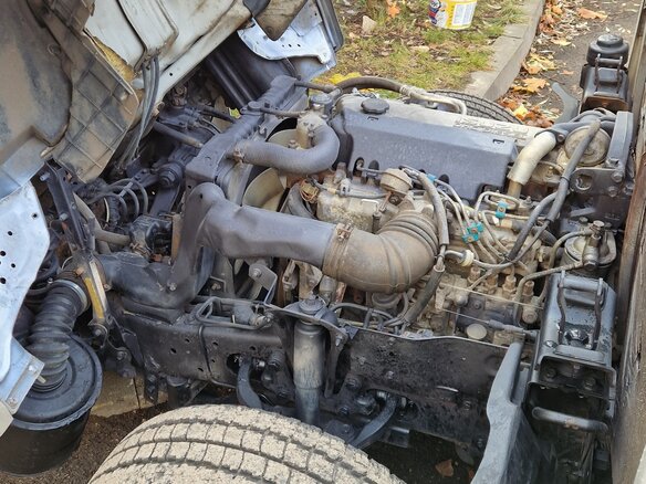 1995 Nissan Diesel Condor, белый, 1250000 рублей - вид 6