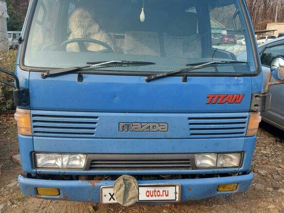 1995 Mazda Titan, синий, 750000 рублей