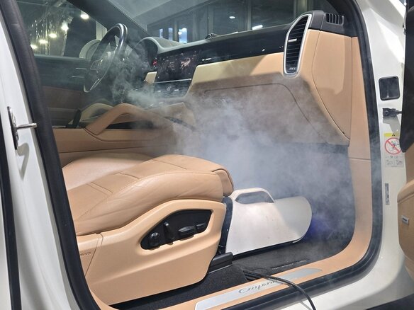 2023 Porsche Cayenne Coupé III, белый, 10700000 рублей - вид 6