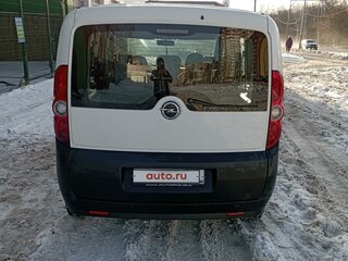 2016 Opel Combo D, белый, 980000 рублей, вид 5