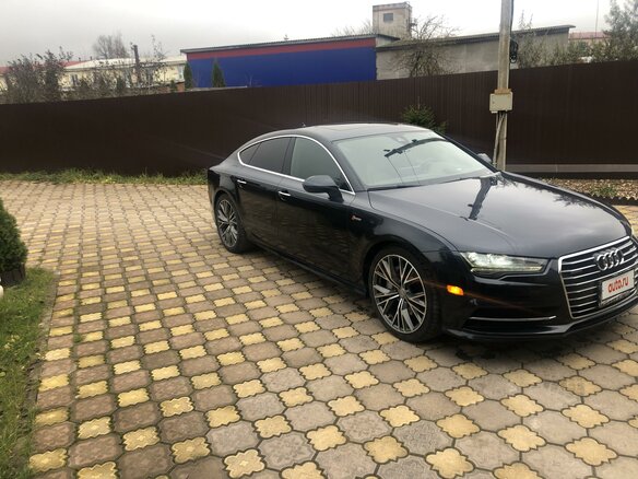 2016 Audi A7 I (4G) Рестайлинг, синий, 3150000 рублей - вид 2