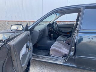 1993 Toyota Vista III (V30), зелёный, 100000 рублей, вид 5