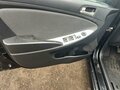 2014 Hyundai Solaris I, чёрный, 674000 рублей - вид 10
