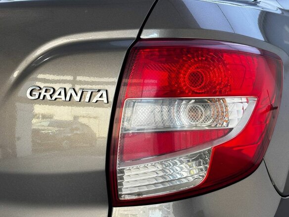 2018 Lada (ВАЗ) Granta I, коричневый, 419000 рублей - вид 9