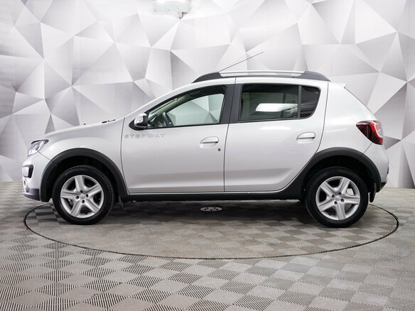 2018 Renault Sandero Stepway II, серый - вид 1