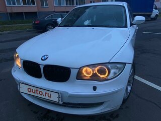 2010 BMW 1 серии 116i I (E81/E82/E87/E88) Рестайлинг, белый, 1300000 рублей, вид 1