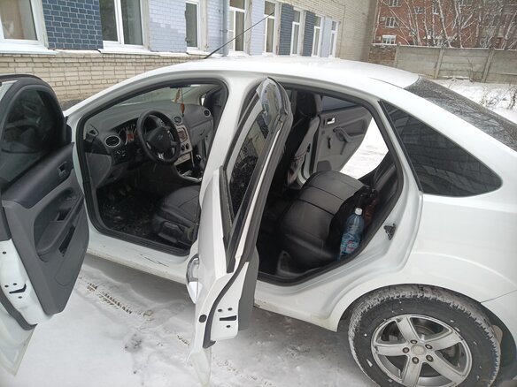 2008 Ford Focus II Рестайлинг, белый, 450000 рублей - вид 12